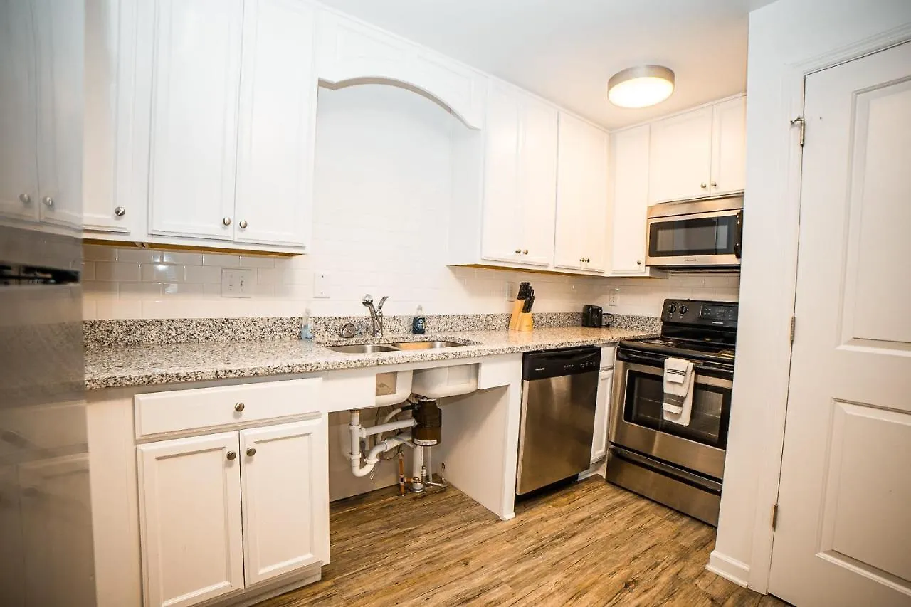 Modern North Gulch Apartment Nashville 0*,  United States